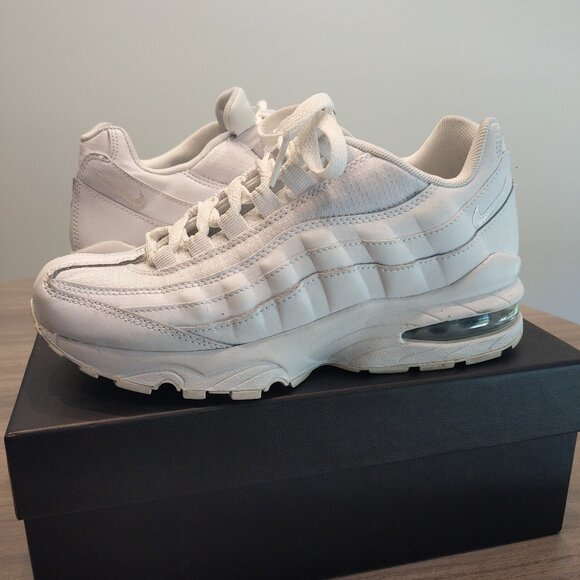 Nike kids sneakers - Picture 1 of 1